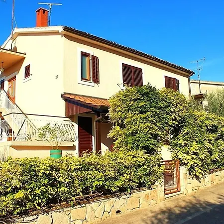 In Porec/istrien 34258 شقة بوريتش