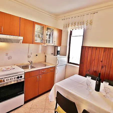 In Porec/istrien 34258 شقة بوريتش
