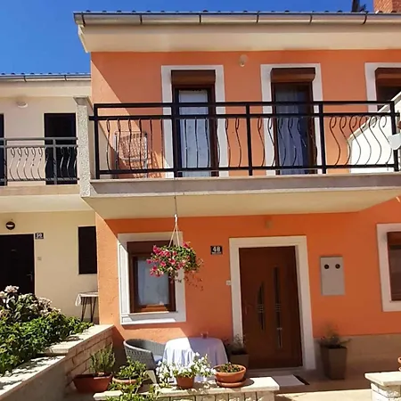 Apartment In Porec/istrien 38386 Porec