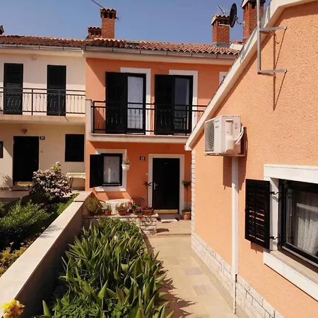 In Porec/istrien 38386 Apartment